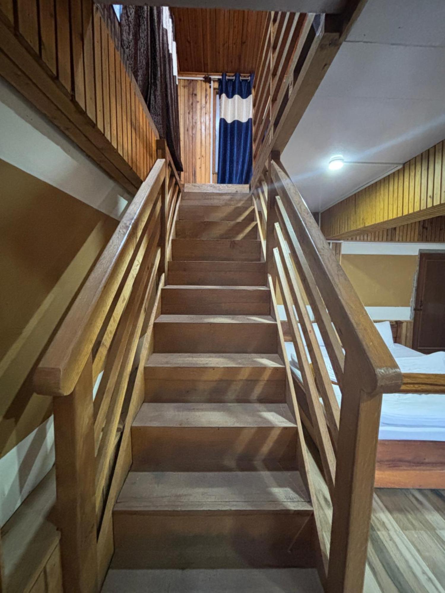 펠링 Odyssey'S Darap Eco Retreat 아파트 외부 사진
